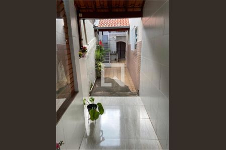 Casa à venda com 2 quartos, 200m² em Vila Guarará, Santo André