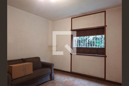 Casa à venda com 3 quartos, 202m² em Jardim Marajoara, São Paulo