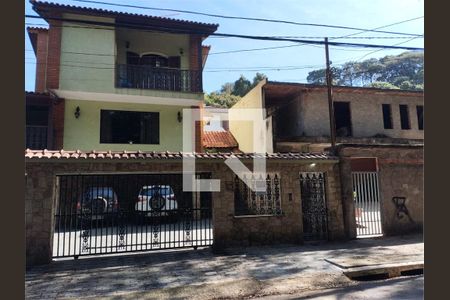 Casa à venda com 4 quartos, 259m² em Jardim Guapira, São Paulo