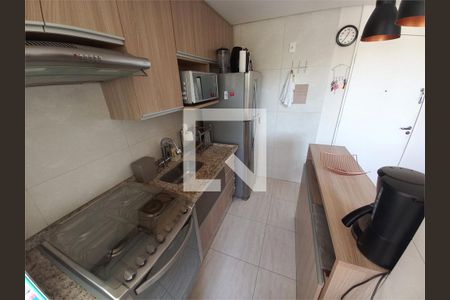 Apartamento à venda com 2 quartos, 42m² em Vila Pirajussara, São Paulo