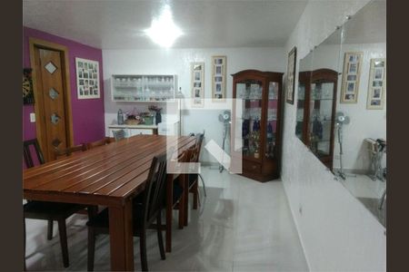 Casa à venda com 4 quartos, 250m² em Vila Guilherme, São Paulo