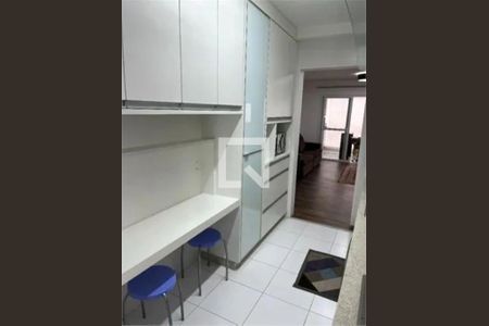 Apartamento à venda com 3 quartos, 110m² em República, São Paulo