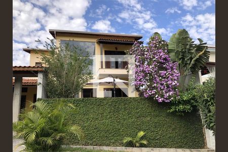 Casa à venda com 3 quartos, 250m² em Jardim Peri, São Paulo