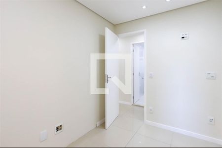 Apartamento à venda com 3 quartos, 77m² em Jardim Flor da Montanha, Guarulhos