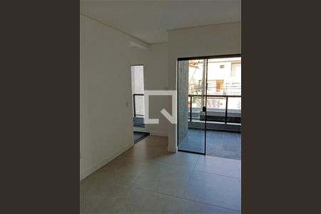 Casa à venda com 3 quartos, 360m² em Parque das Nações, Santo André