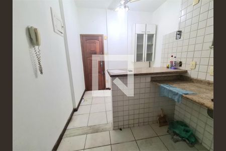 Apartamento à venda com 1 quarto, 42m² em Copacabana, Rio de Janeiro