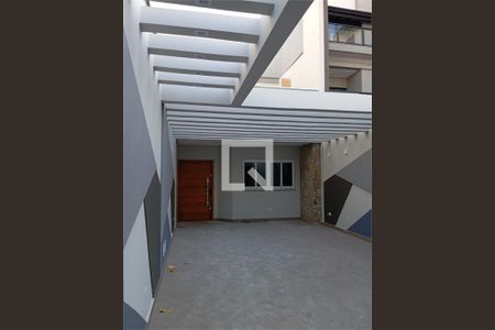 Casa à venda com 4 quartos, 270m² em Parque das Nações, Santo André