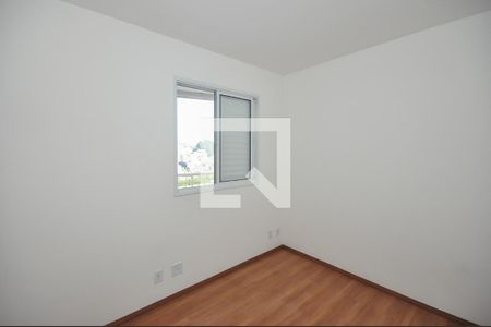 Quarto 1 de apartamento para alugar com 2 quartos, 51m² em Jardim Monte Alegre, Taboão da Serra