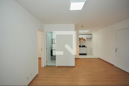 Sala de apartamento para alugar com 2 quartos, 51m² em Jardim Monte Alegre, Taboão da Serra