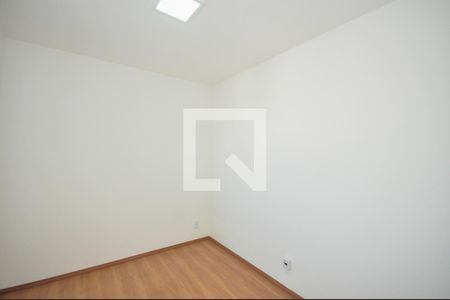 Quarto 1 de apartamento para alugar com 2 quartos, 51m² em Jardim Monte Alegre, Taboão da Serra