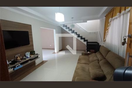 Casa à venda com 3 quartos, 200m² em Vila Guilherme, São Paulo