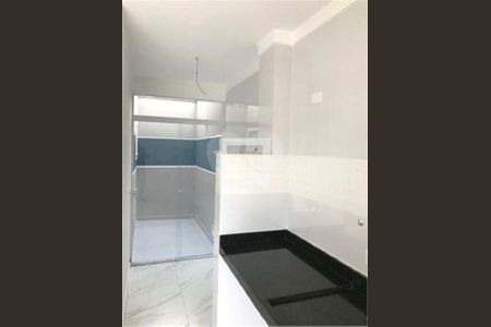 Apartamento à venda com 2 quartos, 42m² em Parque Vitoria, São Paulo