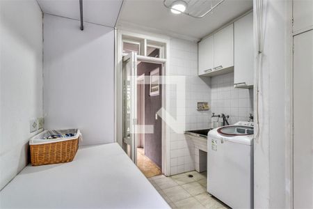 Casa à venda com 3 quartos, 182m² em Vila Elvira, São Paulo