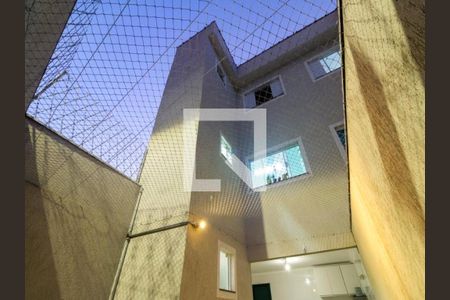 Casa à venda com 3 quartos, 180m² em Vila Santa Clara, São Paulo