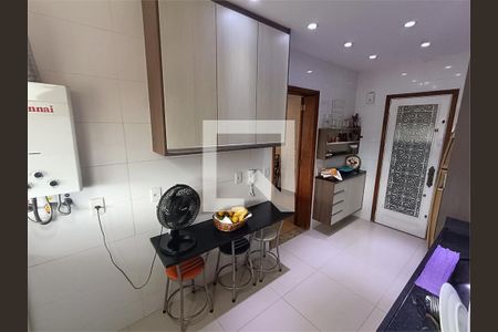 Apartamento à venda com 3 quartos, 74m² em Tijuca, Rio de Janeiro