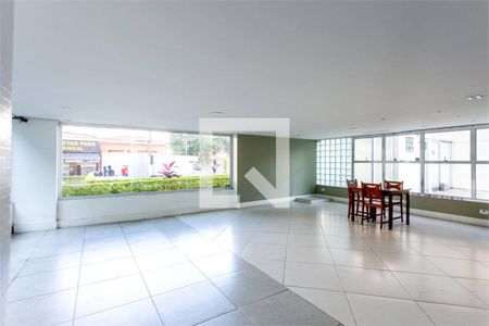 Apartamento à venda com 2 quartos, 61m² em Vila Guarani, São Paulo