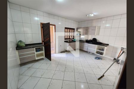 Casa à venda com 3 quartos, 193m² em Água Fria, São Paulo