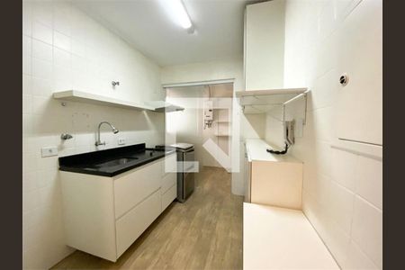 Apartamento à venda com 3 quartos, 67m² em Jardim Sonia, São Paulo