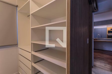 Quarto de apartamento à venda com 1 quarto, 128m² em Vila Olímpia, São Paulo