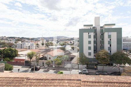 Vista da Sala 1 de apartamento à venda com 3 quartos, 111m² em Vila Cloris, Belo Horizonte