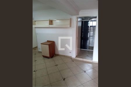 Casa à venda com 4 quartos, 192m² em Cidade das Flores, Osasco