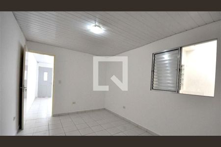 Casa à venda com 5 quartos, 200m² em Vila Gomes, São Paulo