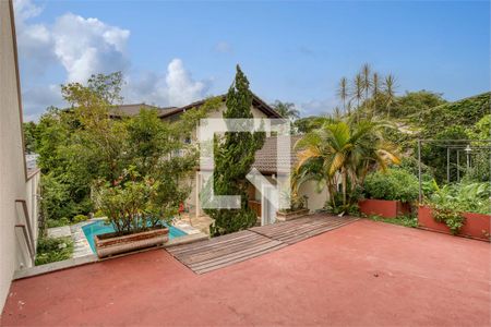 Casa à venda com 4 quartos, 405m² em Chácara Monte Alegre, São Paulo