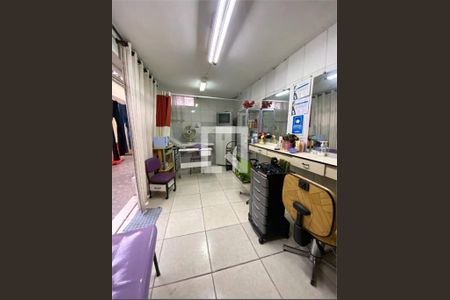 Casa à venda com 3 quartos, 216m² em Vila Camilópolis, Santo André