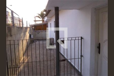 Casa à venda com 3 quartos, 120m² em Vila Linda, Santo André