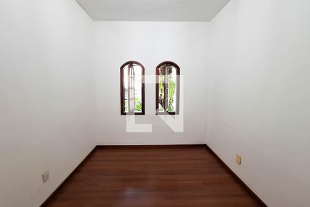 Quarto 1 de casa de condomínio à venda com 4 quartos, 210m² em Fonseca, Niterói