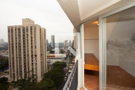 Varanda de apartamento à venda com 2 quartos, 120m² em Vila Olímpia, São Paulo