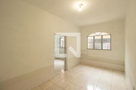 Quarto de casa para alugar com 1 quarto, 70m² em Campo Grande, Rio de Janeiro