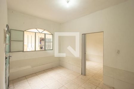 Sala de casa para alugar com 1 quarto, 70m² em Campo Grande, Rio de Janeiro