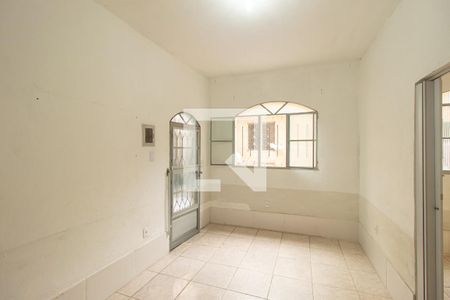 Sala de casa para alugar com 1 quarto, 70m² em Campo Grande, Rio de Janeiro