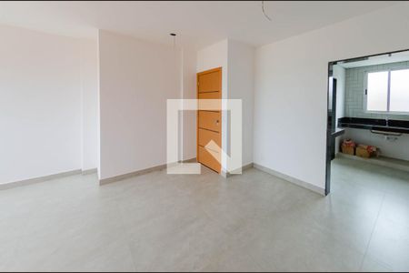 Sala de apartamento à venda com 3 quartos, 78m² em Padre Eustáquio, Belo Horizonte