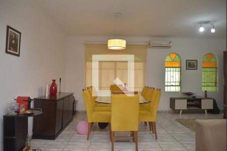 Sala de Jantar de casa à venda com 3 quartos, 168m² em Jardim Ocara, Santo André