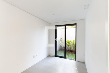 Studio de kitnet/studio para alugar com 1 quarto, 32m² em Vila Ipojuca, São Paulo