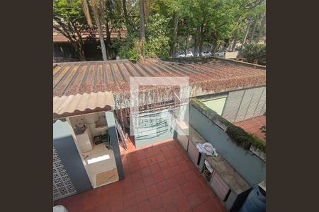 Casa à venda com 3 quartos, 226m² em Jardim Petropolis, São Paulo