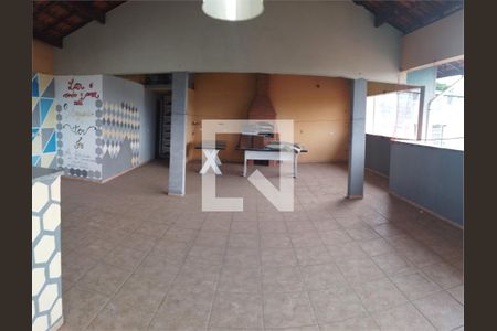 Casa à venda com 3 quartos, 185m² em Vila Santa Terezinha (Zona Norte), São Paulo