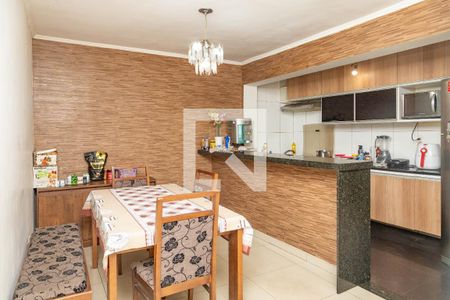 Casa à venda com 200m², 4 quartos e 2 vagas Casa à venda com 200m², 4 quartos e 2 vagasCozinha