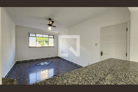 Sala de apartamento para alugar com 3 quartos, 120m² em Marapé, Santos