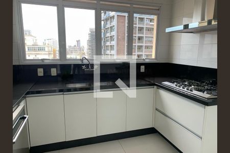 Apartamento à venda com 4 quartos, 310m² em Moema, São Paulo