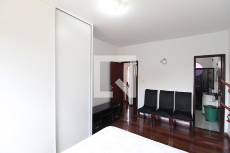 Suite 1 de casa para alugar com 4 quartos, 200m² em Itapoã, Belo Horizonte