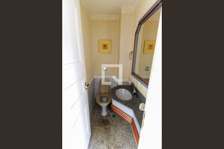 Lavabo de apartamento à venda com 3 quartos, 136m² em Vila Andrade, São Paulo