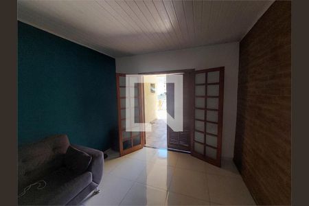 Casa à venda com 3 quartos, 68m² em Taboão, Diadema