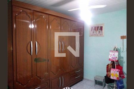 Casa à venda com 3 quartos, 194m² em Conceição, Diadema