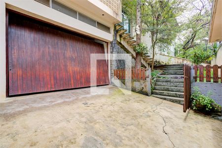 Casa à venda com 4 quartos, 340m² em Jardim Santo Amaro, São Paulo