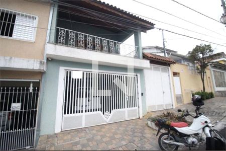 Casa à venda com 4 quartos, 250m² em Km 18, Osasco