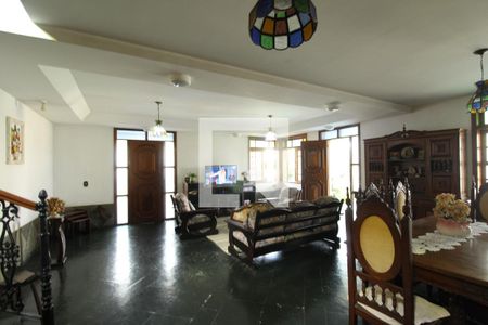 Sala de casa de condomínio à venda com 4 quartos, 750m² em Anil, Rio de Janeiro