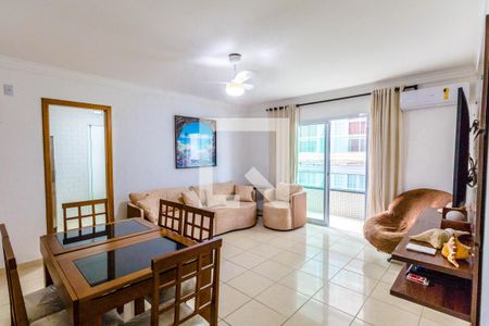 Sala de apartamento para alugar com 3 quartos, 120m² em Vilamar, Praia Grande